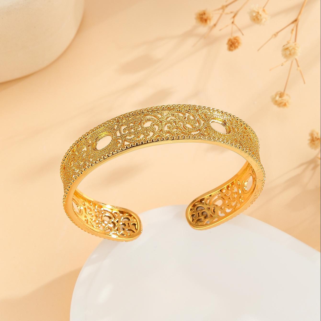 1pcs Luxury Style Gold Bracelet Hollowed Out Lace Flower Design Jewelry