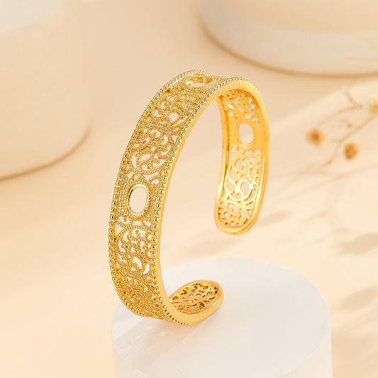 1pcs Luxury Style Gold Bracelet Hollowed Out Lace Flower Design Jewelry
